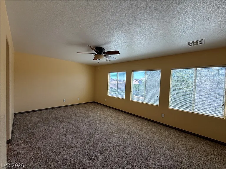10811 Ackers Dr — Photo 16