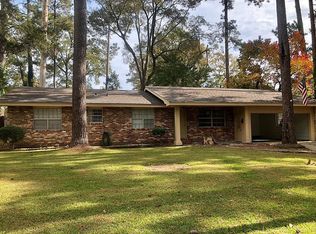 3815 Millsaps Dr, Laurel, MS 39440