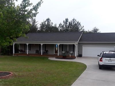 213 Vera Holliday Rd, Six Mile, SC, 29682