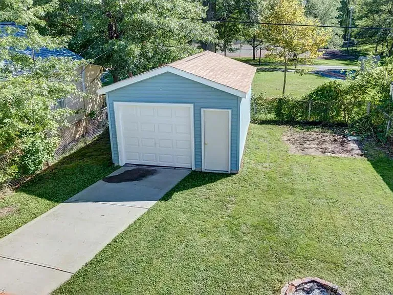 4117 Oak Park Ave — Photo 9