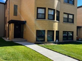 5835 N Cicero Ave #G, Chicago, IL 60646