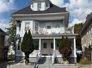 91 Lenox Ave, Providence, RI 02907