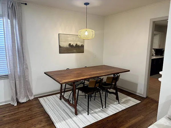 403 S Urbana Ave — Photo 4