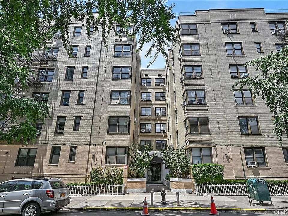 1st image of 2685 Creston Ave APT 3H