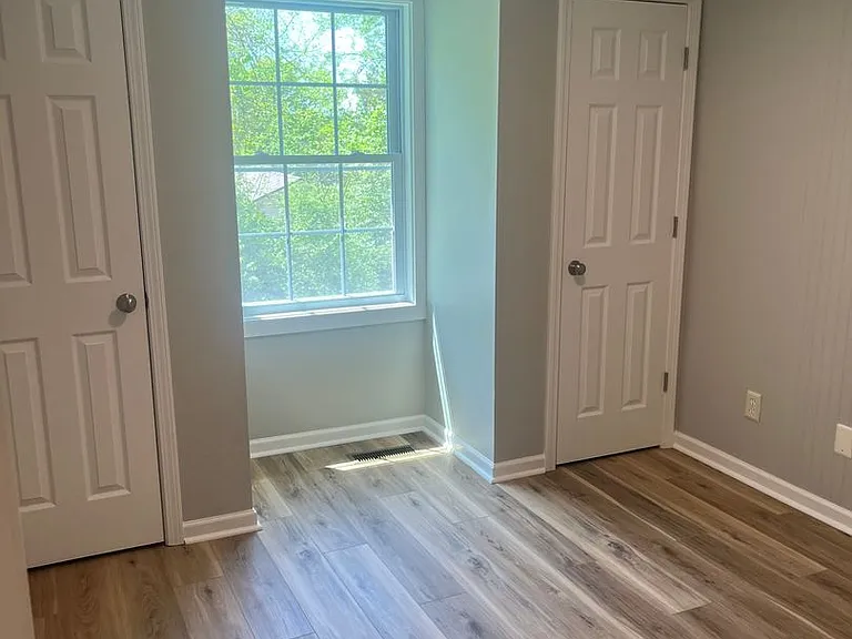 5213 Pleasant Ridge Rd — Photo 8
