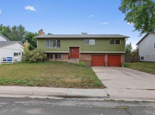 408 Briarwood Rd, Fort Collins, CO 80521