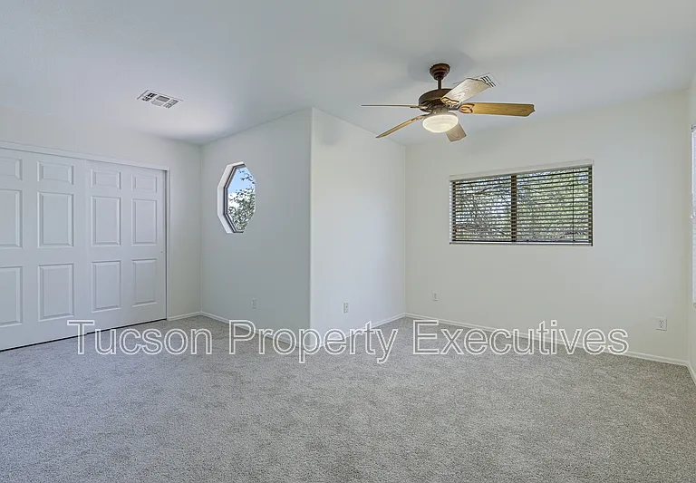 10176 N Nine Iron Dr — Photo 20