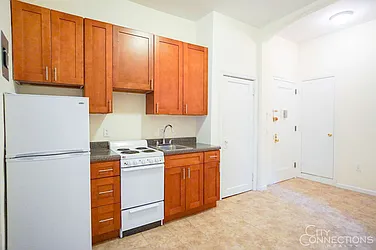 Rented by City Connections Realty