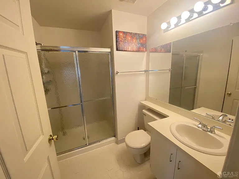 31 Dartmouth Way — Photo 6