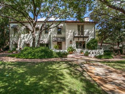 233 Park Hill Dr, Olmos Park, TX, 78212