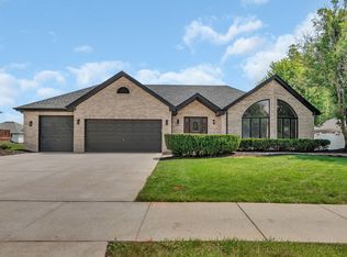 19411 Baron Rd, Mokena, IL 60448