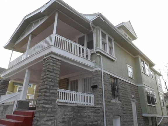 2nd image of 3212 Benton Blvd