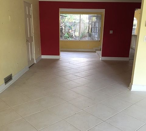 5th image of 304 Cedar Ave