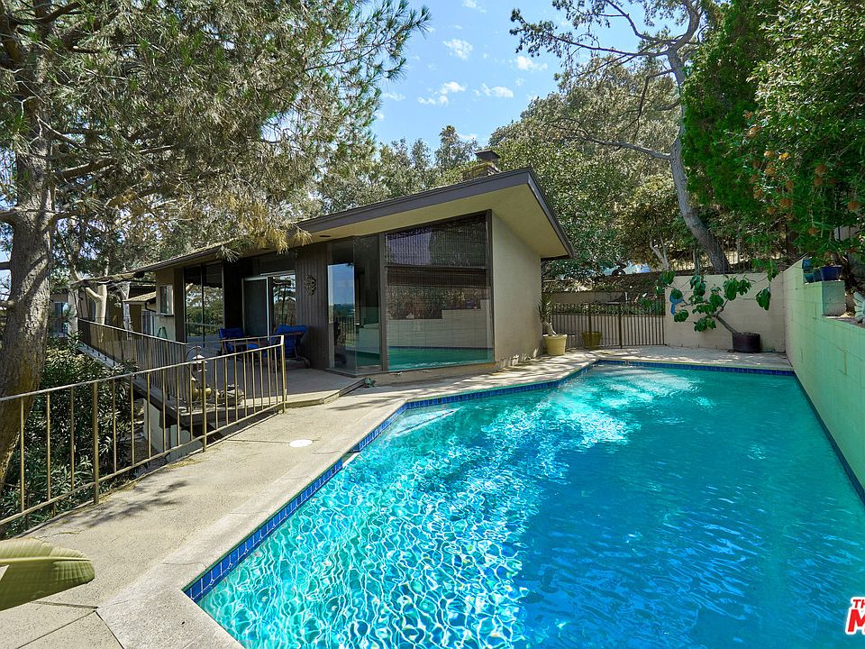 1st image of 1622 Poppy Peak Dr