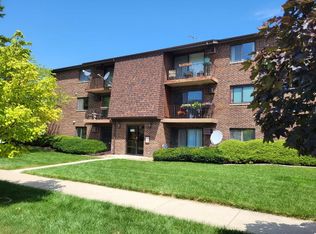 7330 Tiffany Dr APT 1A, Orland Park, IL 60462