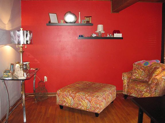 4th image of 1230 McFarland St