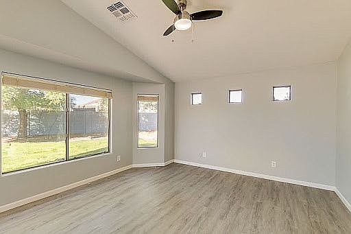 5th image of 14688 N 162nd Ln