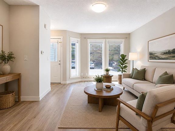 3rd image of 2445 SW Kingsland Rd SE #1004