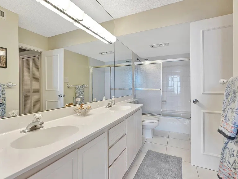 5380 N Ocean Dr #11A — Photo 23
