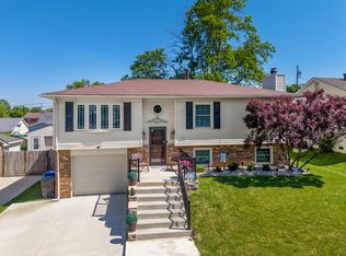 228 Holiday Rd, Winchester, KY 40391