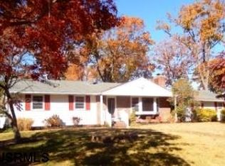 265 Lakeview Ave, Hammonton, NJ 08037