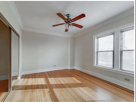 5th image of 402 W Fullerton Pkwy #101W