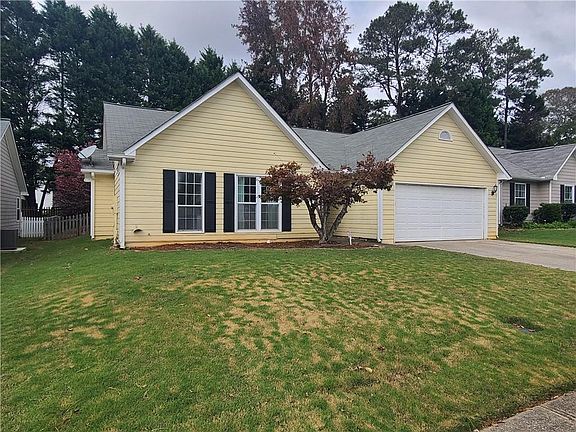 2nd image of 4175 Berkeley Creek Dr