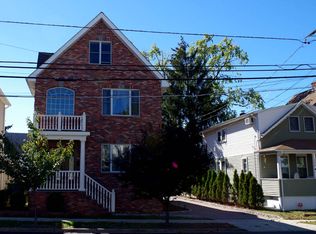 138 Maple Ave, Wallington, NJ 07057