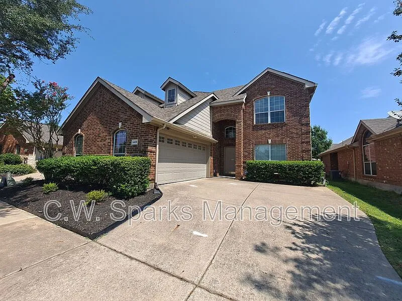8408 Loma Alta Trl