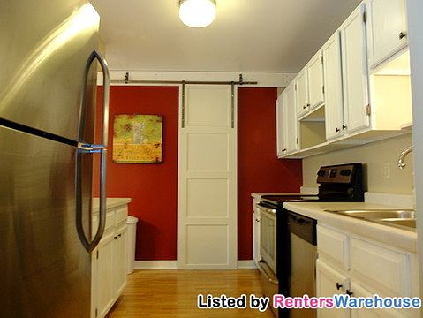 3rd image of 5545 Chicago Ave APT 209