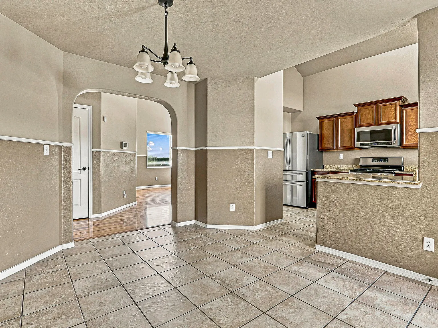 12121 Zavi Place - 1 — Photo 3