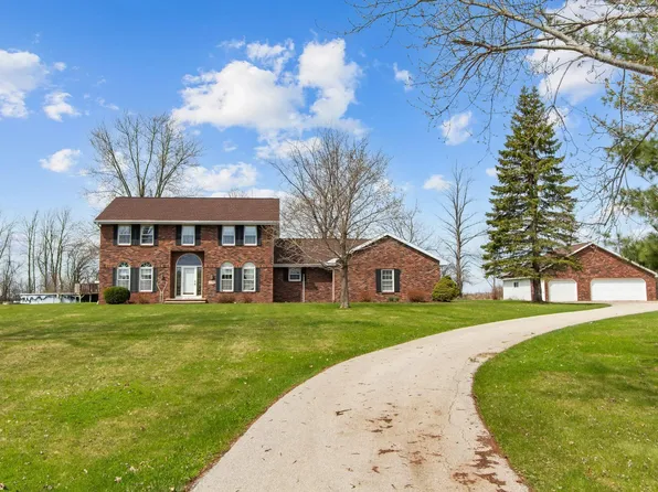 W7378 Trillium Ct, Greenville, WI 54942