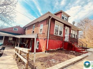 5562 Main St APT 3, Whitehall, PA 18052