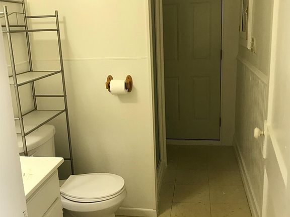 5th image of 17 Jefferson St #11256626