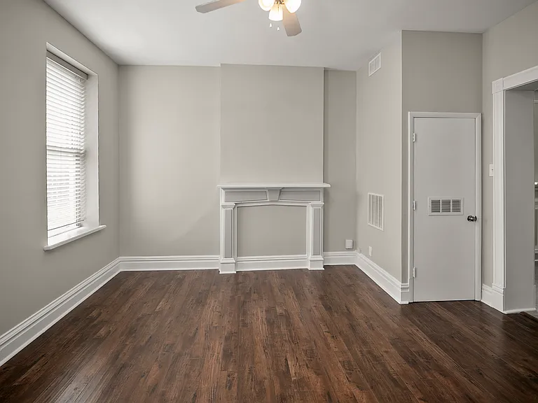 2829 Indiana Ave #2 — Photo 6