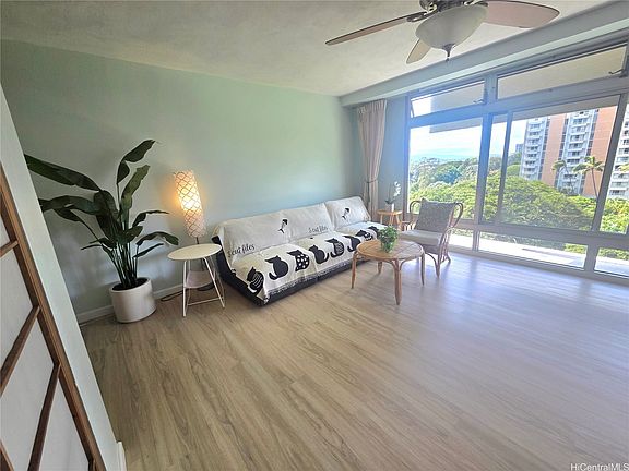 2nd image of 1511 Nuuanu Ave APT 724