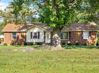 224 Maplewood Dr, Clarksville, TN 37042