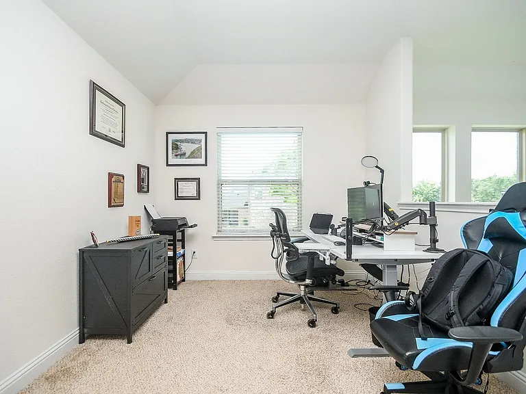 28426 Rolling Ridge Dr — Photo 33