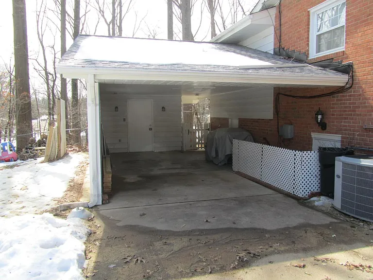 Carport