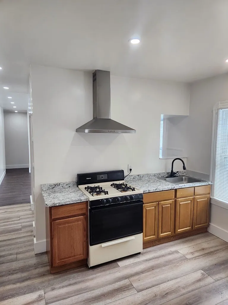 39-41 Keith Street - 41 Keith St 2 FL — Photo 1