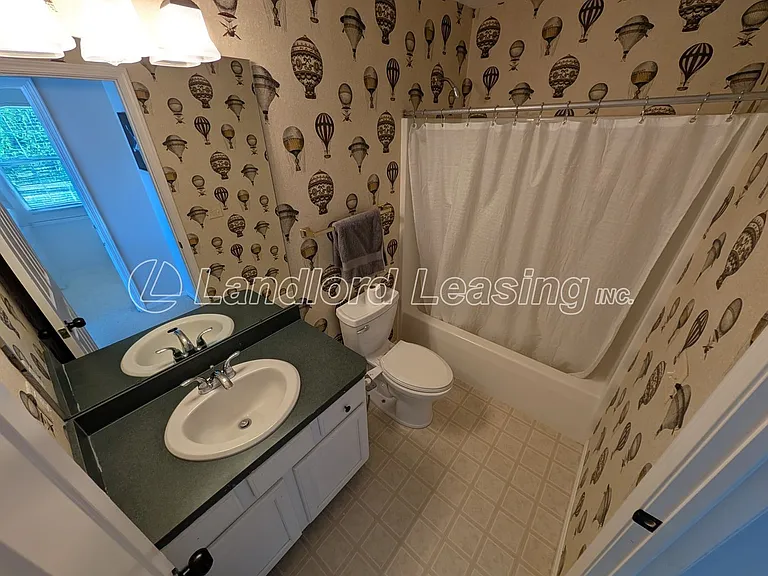 33317 Fairport Dr — Photo 14