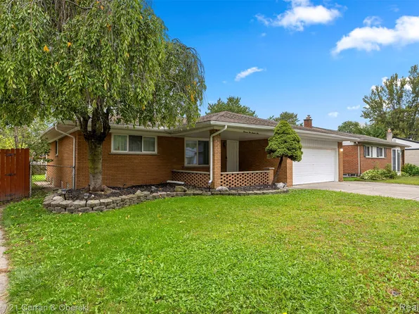 11276 Pardee Rd, Taylor, MI 48180