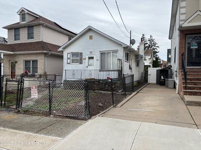 24 Glover St, Staten Island, NY, 10308