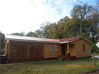 610 Chattahoochee St — Photo 2