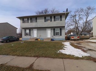5402 N Division St, Davenport, IA 52806