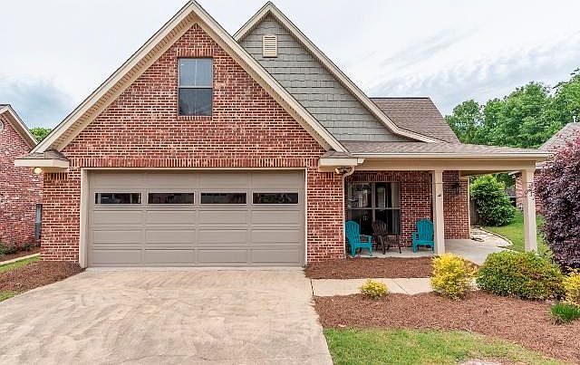 1st image of 109 E Pointe Dr