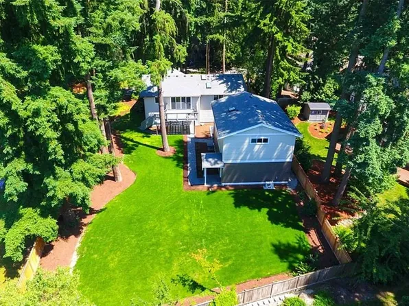 10417 115th Pl NE, Kirkland, WA 98033