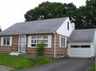 22 Olde Farm Ln, Rochester, NH 03867