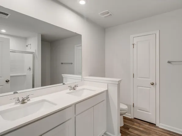 157 W Bradford Pointe Dr, Summerville, SC 29486