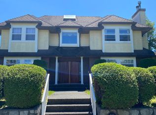 520 W 26th Ave, Vancouver, BC V5Z 2E3
